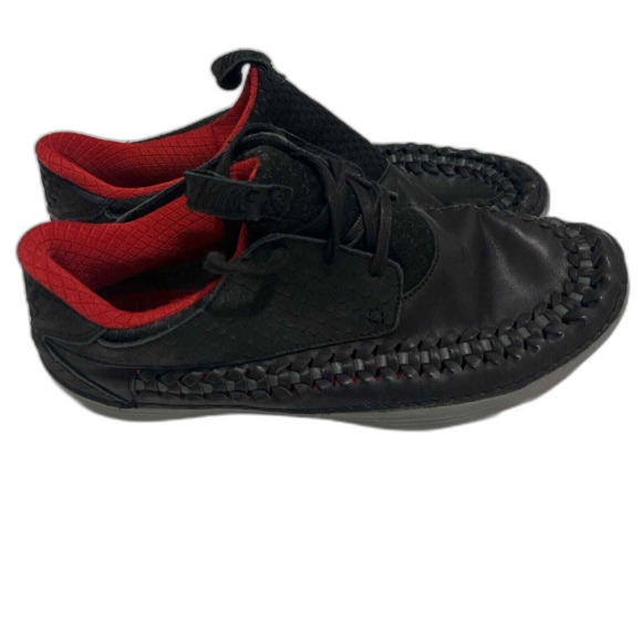 Men's Nike Solarsoft Woven Premium Moccasin Yeezy Size 11 586584-006 Black Snake - Picture 1 of 7